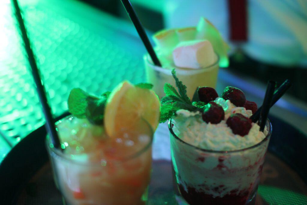 Cocktailkurs Berlin: Professionelles Cocktail-Mixen lernen in unserem Seminar nahe Potsdamer Platz