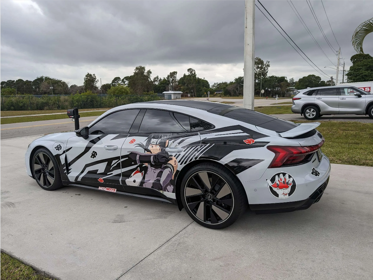 Erleben Sie den Trend: anime folierung auto für echte Fans