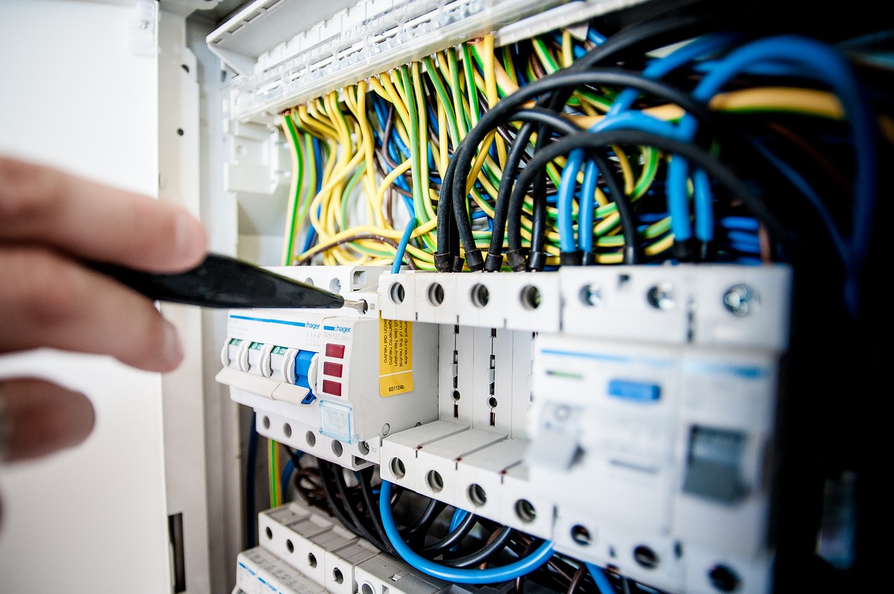 Stellenangebote für Experten in Elektrotechnik & Prüftechnik